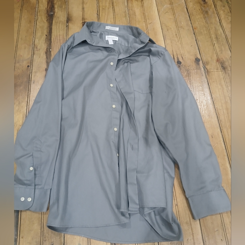 Van Heusen Light Gray Long-Sleeve Dress Shirt Mens Size 32/33